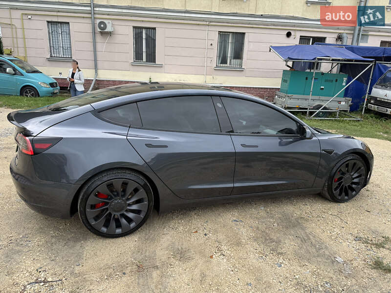 Седан Tesla Model 3 2022 в Тернополе фото 7 Седан Tesla Model 3 2022 в Тернополе