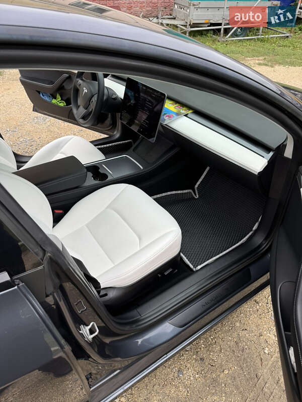 Седан Tesla Model 3 2022 в Тернополе фото 14 Седан Tesla Model 3 2022 в Тернополе