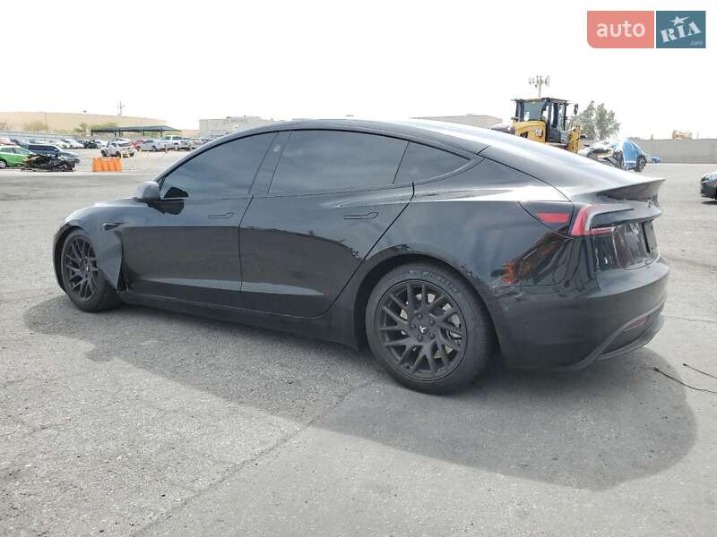 Седан Tesla Model 3 2025 в Києві фото 2 Седан Tesla Model 3 2025 в Києві