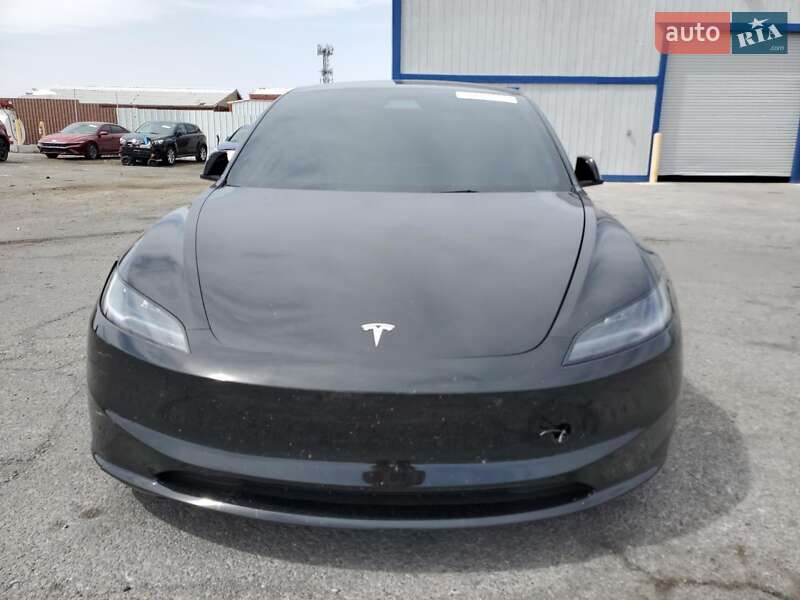 Седан Tesla Model 3 2025 в Києві фото 5 Седан Tesla Model 3 2025 в Києві