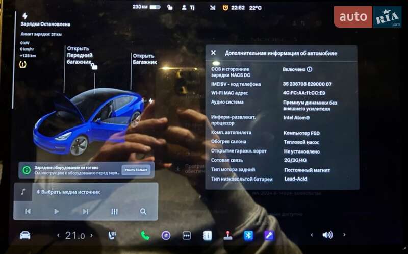 Седан Tesla Model 3 2021 в Львове