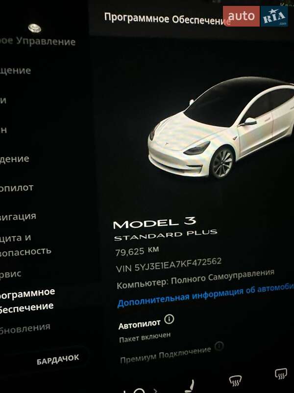 Седан Tesla Model 3 2019 в Львові