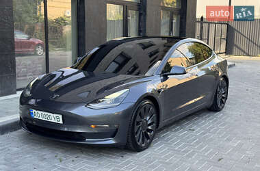 Tesla Model 3 2021