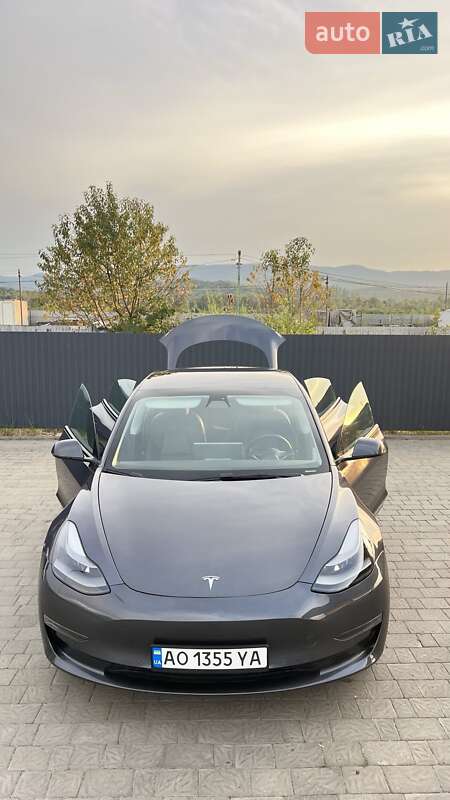 Седан Tesla Model 3 2021 в Хусте фото 29 Седан Tesla Model 3 2021 в Хусте