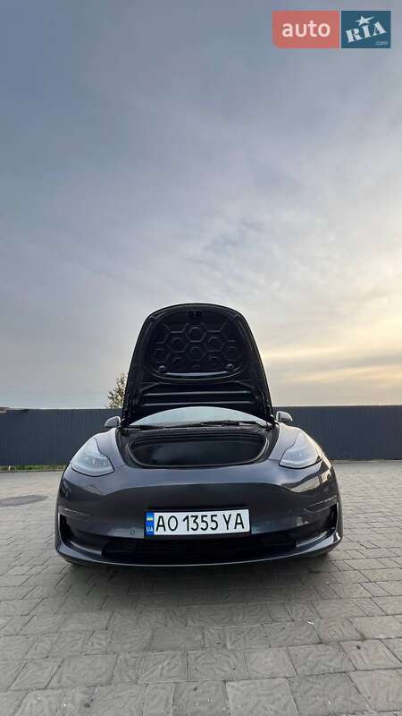 Седан Tesla Model 3 2021 в Хусте фото 27 Седан Tesla Model 3 2021 в Хусте