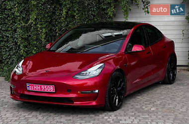 Tesla Model 3 2020