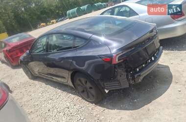 Седан Tesla Model 3 2024 в 