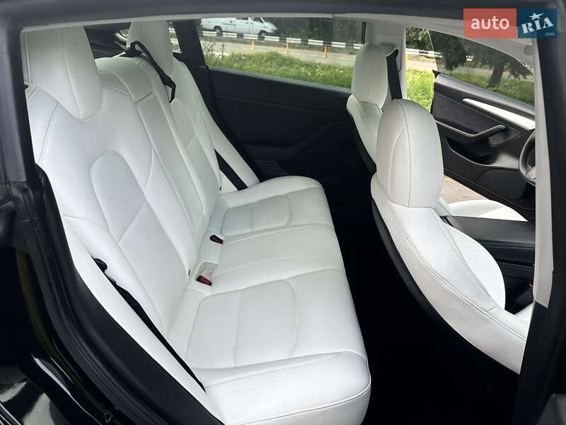 Седан Tesla Model 3 2021 в Львове фото 8 Седан Tesla Model 3 2021 в Львове