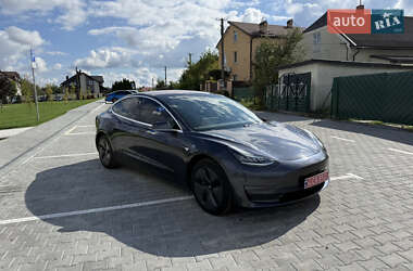 Tesla Model 3 2018