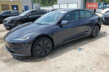 Седан Tesla Model 3 2024 в Самборі