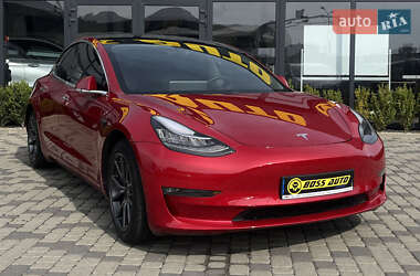 Седан Tesla Model 3 2019 в Мукачевому