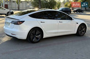 Седан Tesla Model 3 2021 в Днепре