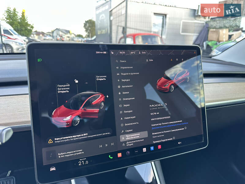 Седан Tesla Model 3 2018 в Ивано-Франковске