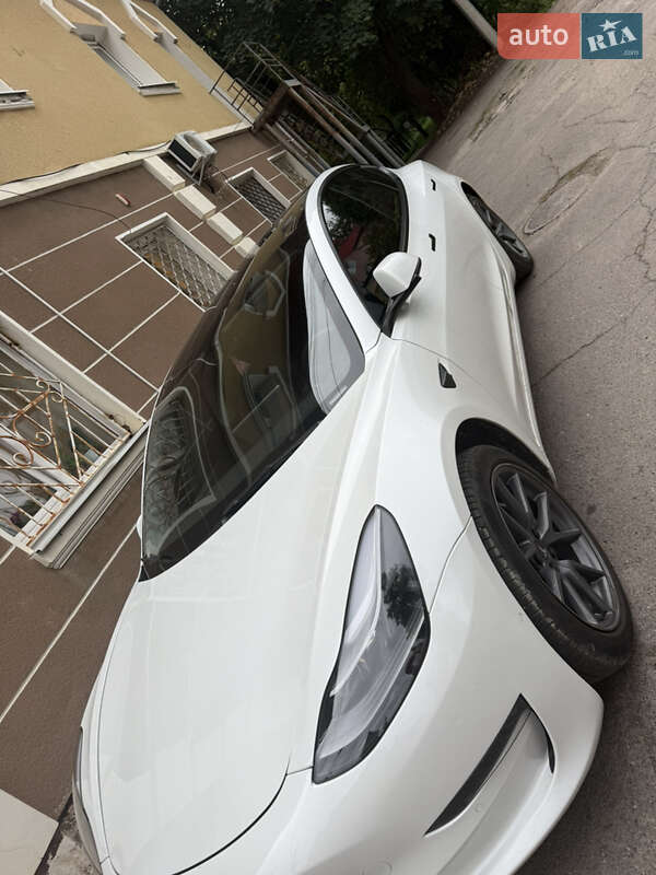 Седан Tesla Model 3 2021 в Трускавці фото 31 Седан Tesla Model 3 2021 в Трускавці