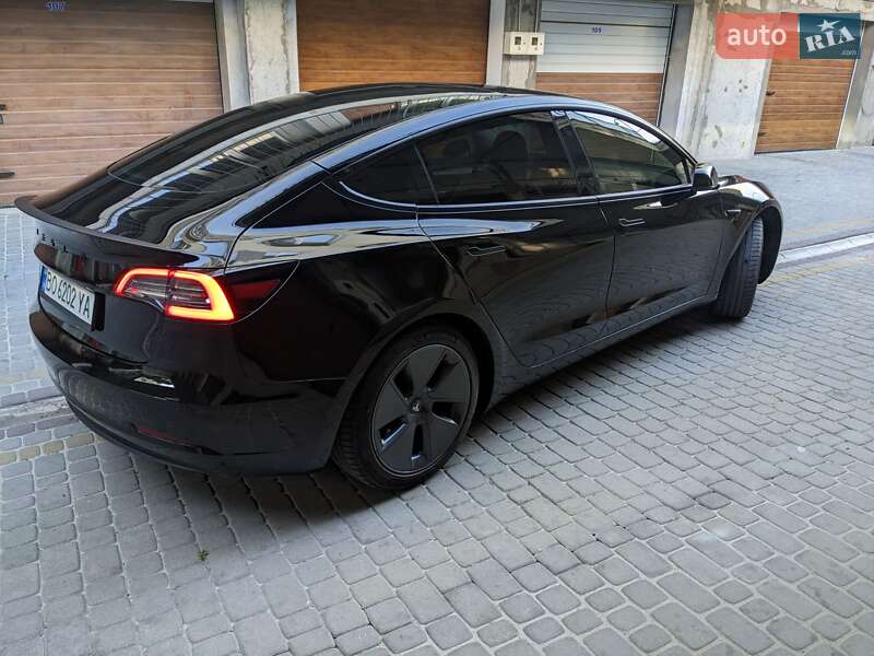 Седан Tesla Model 3 2021 в Тернополі фото 3 Седан Tesla Model 3 2021 в Тернополі