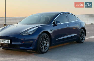 Tesla Model 3 2018