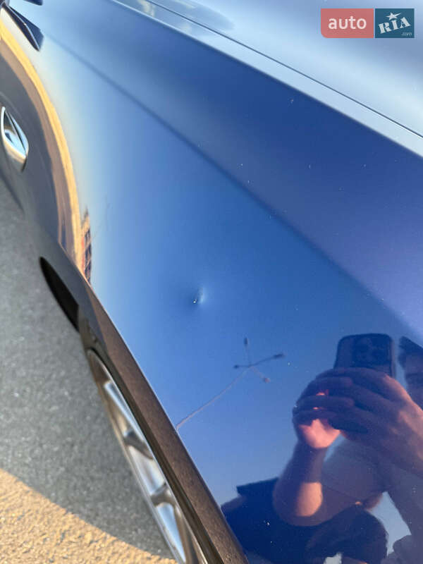 Седан Tesla Model 3 2018 в Львові