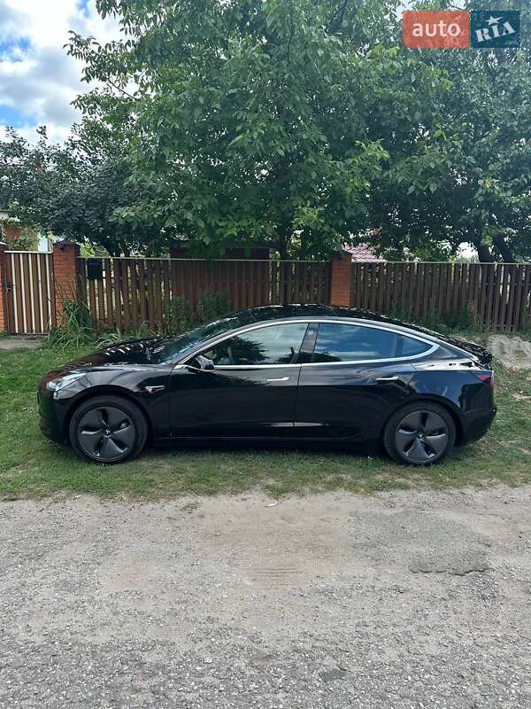 Седан Tesla Model 3 2020 в Києві фото 18 Седан Tesla Model 3 2020 в Києві