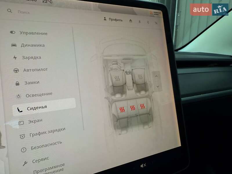 Седан Tesla Model 3 2020 в Киеве
