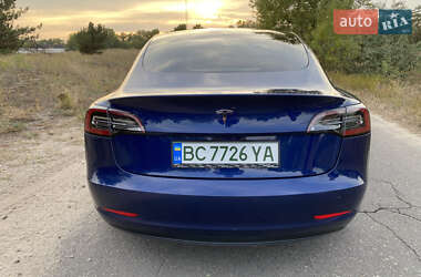 Седан Tesla Model 3 2019 в 