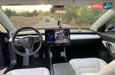 Седан Tesla Model 3 2019 в Днепре
