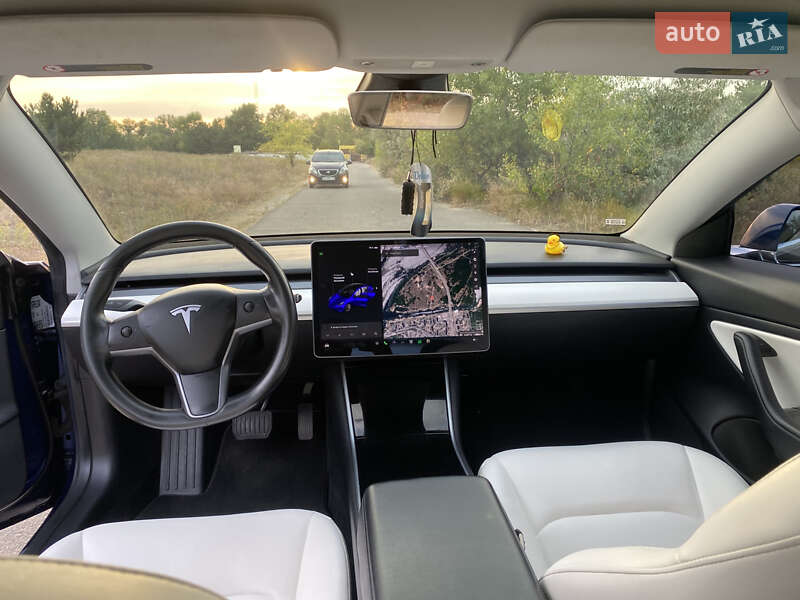 Седан Tesla Model 3 2019 в Дніпрі фото 15 Седан Tesla Model 3 2019 в Дніпрі
