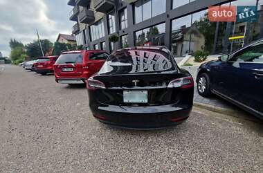 Седан Tesla Model 3 2018 в 