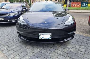 Седан Tesla Model 3 2018 в 