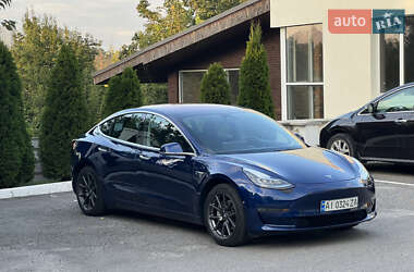 Седан Tesla Model 3 2018 в 