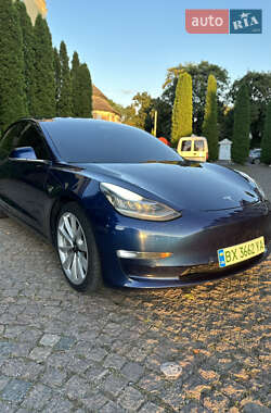 Tesla Model 3 2018