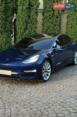 Седан Tesla Model 3 2018 в 