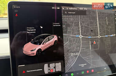 Седан Tesla Model 3 2018 в 