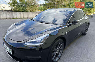 Tesla Model 3 2018