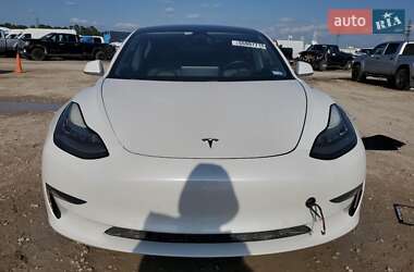Седан Tesla Model 3 2018 в 