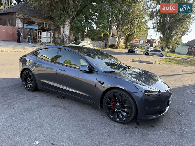 Tesla Model 3 2021 Tesla Model 3 2021