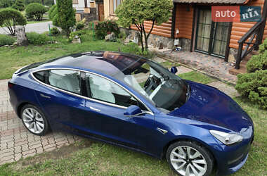 Tesla Model 3 2018
