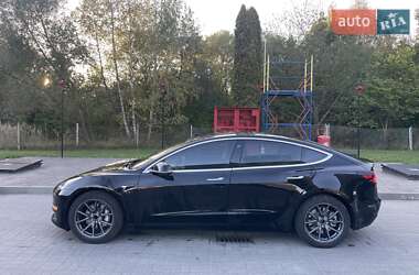 Седан Tesla Model 3 2018 в 
