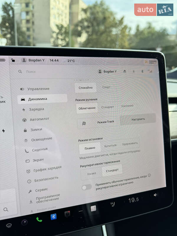 Седан Tesla Model 3 2019 в Києві