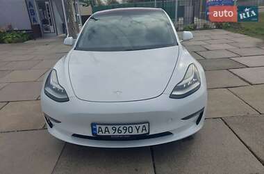 Tesla Model 3 2018
