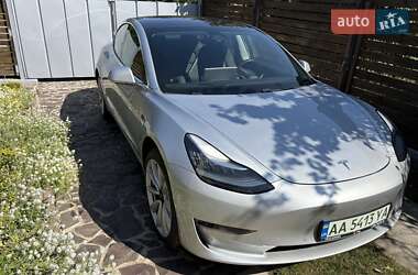 Tesla Model 3 2018
