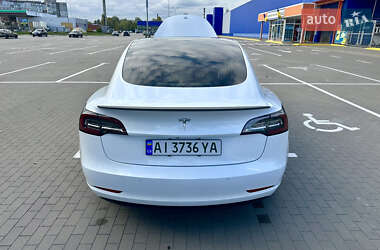 Седан Tesla Model 3 2019 в Сумах