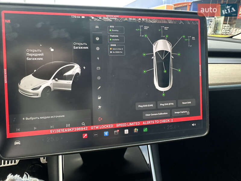Седан Tesla Model 3 2019 в Сумах