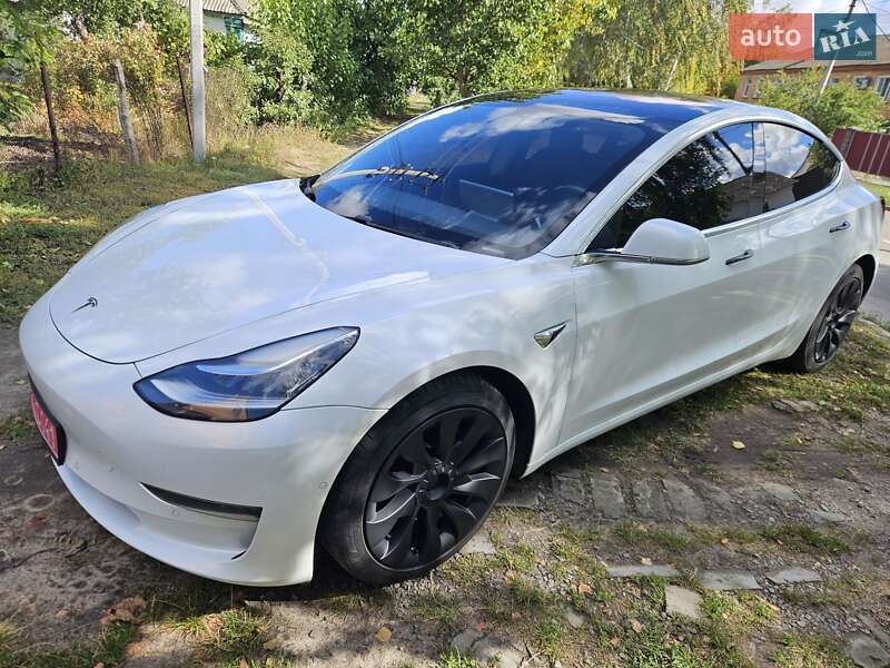 Седан Tesla Model 3 2018 в Миргороді фото 8 Седан Tesla Model 3 2018 в Миргороді