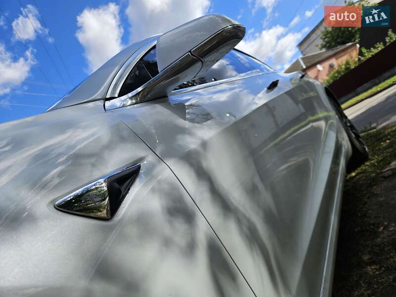 Седан Tesla Model 3 2018 в Миргороді фото 33 Седан Tesla Model 3 2018 в Миргороді