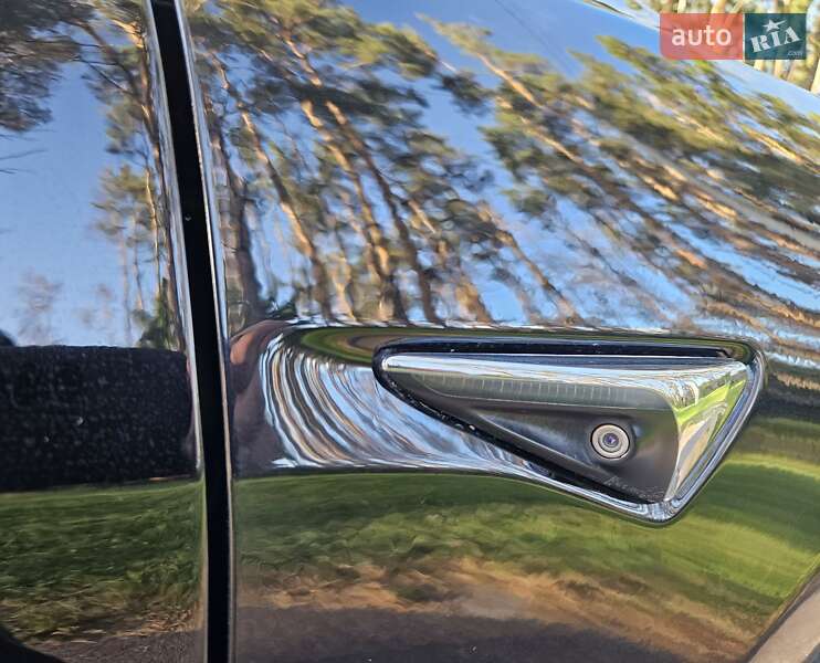 Седан Tesla Model 3 2019 в Житомире