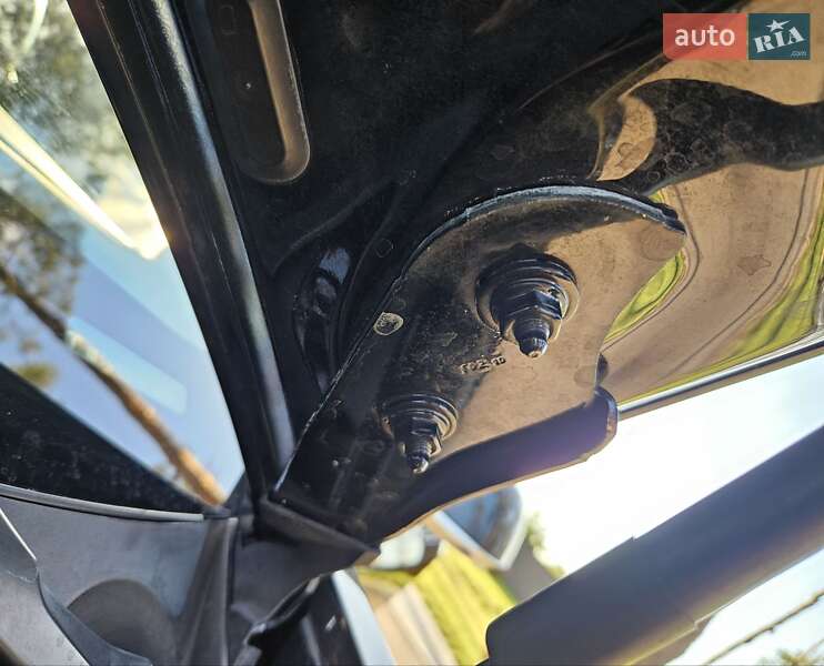 Седан Tesla Model 3 2019 в Житомире