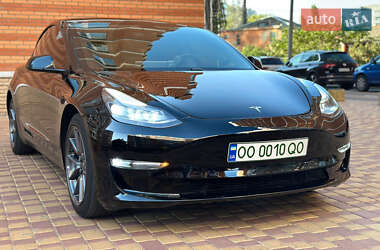 Седан Tesla Model 3 2020 в Одессе