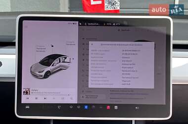 Седан Tesla Model 3 2019 в 