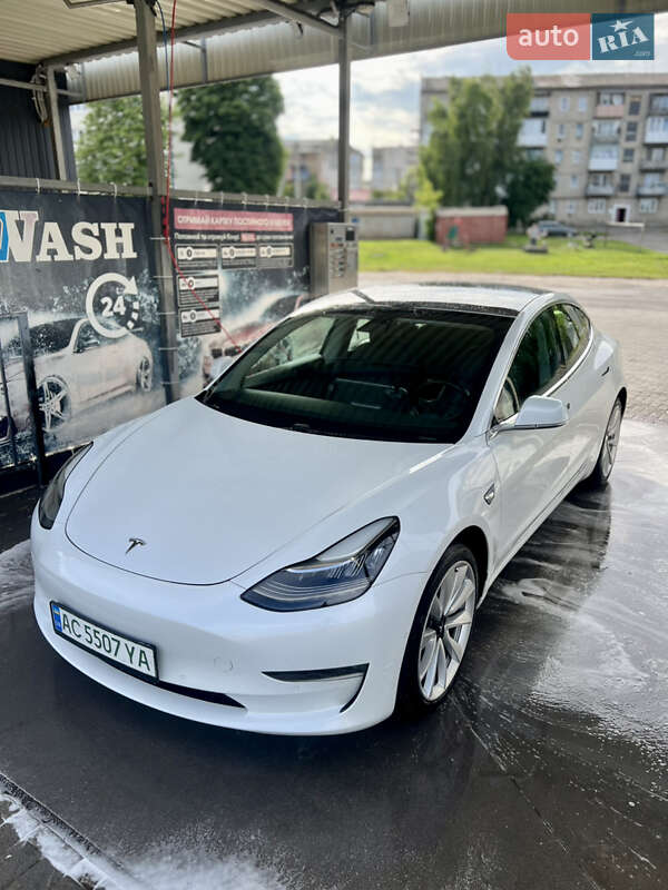 Седан Tesla Model 3 2019 в Луцке фото 23 Седан Tesla Model 3 2019 в Луцке