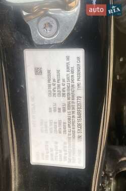 Седан Tesla Model 3 2024 в 
